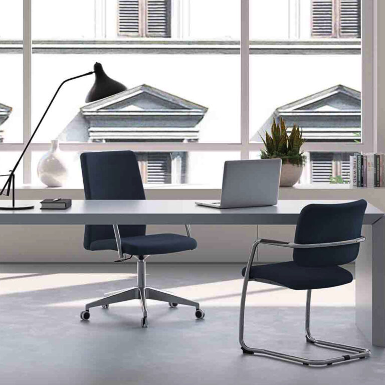 Chaise de reunion MAG — SIMMIS Made in France